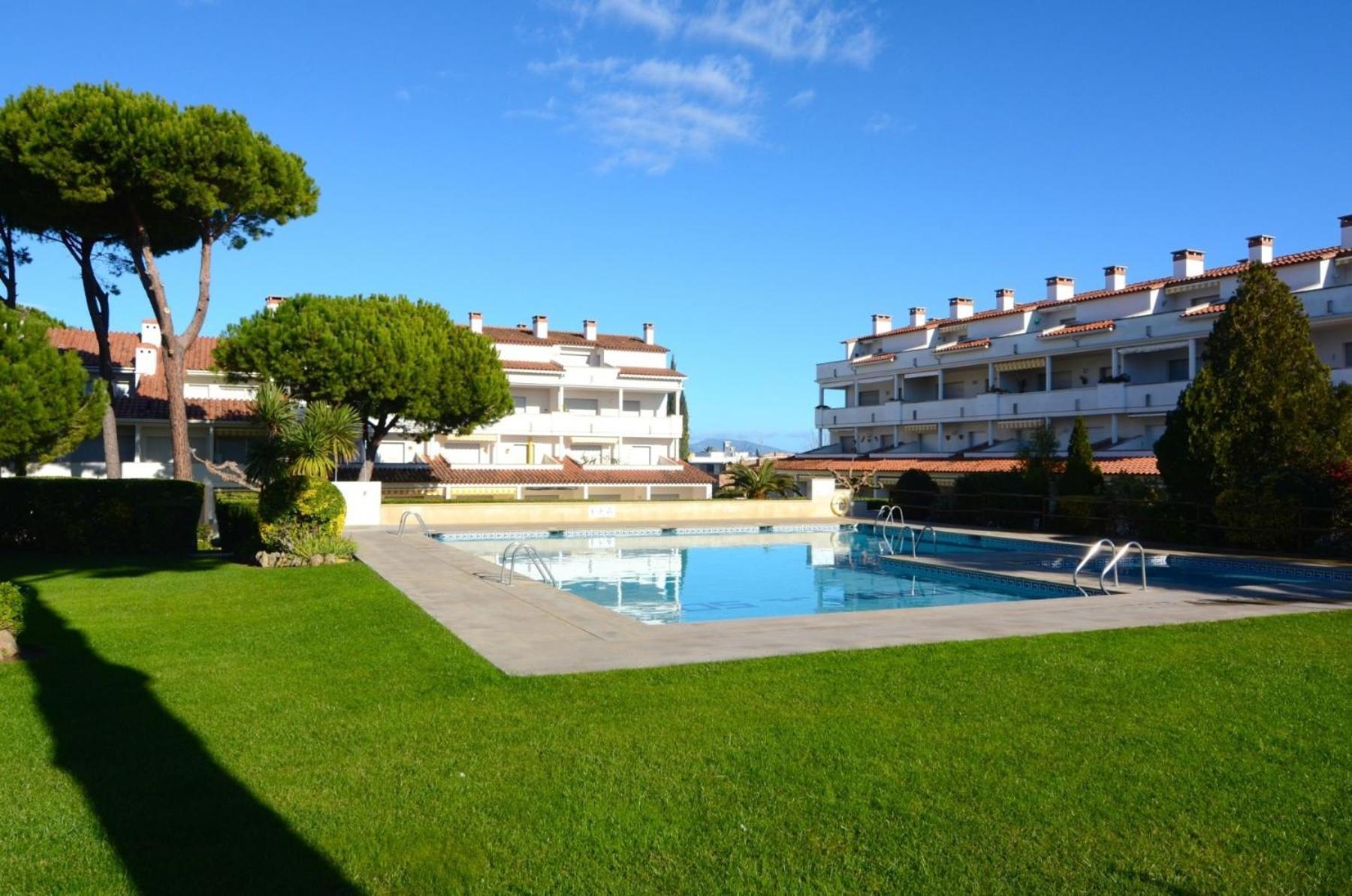 Gran Sol - Apartamentos L'Escala Exterior photo